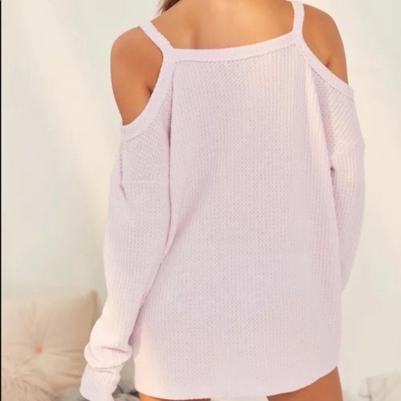 cozy thermal top cold shoulder top - Picture 3 of 5